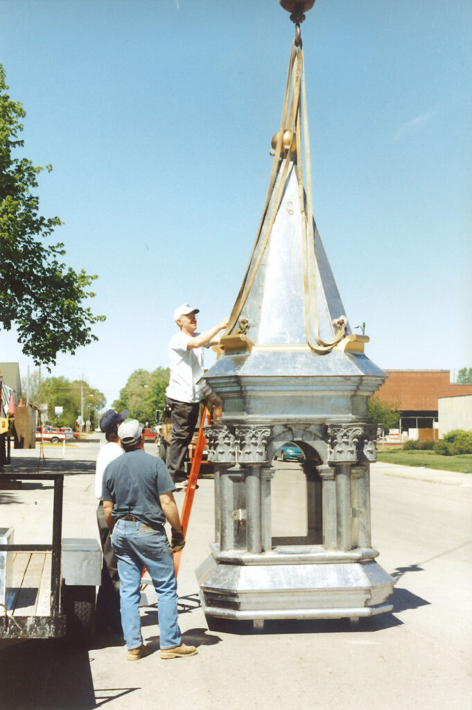 Benton Country Courthouse Metal Roof Project